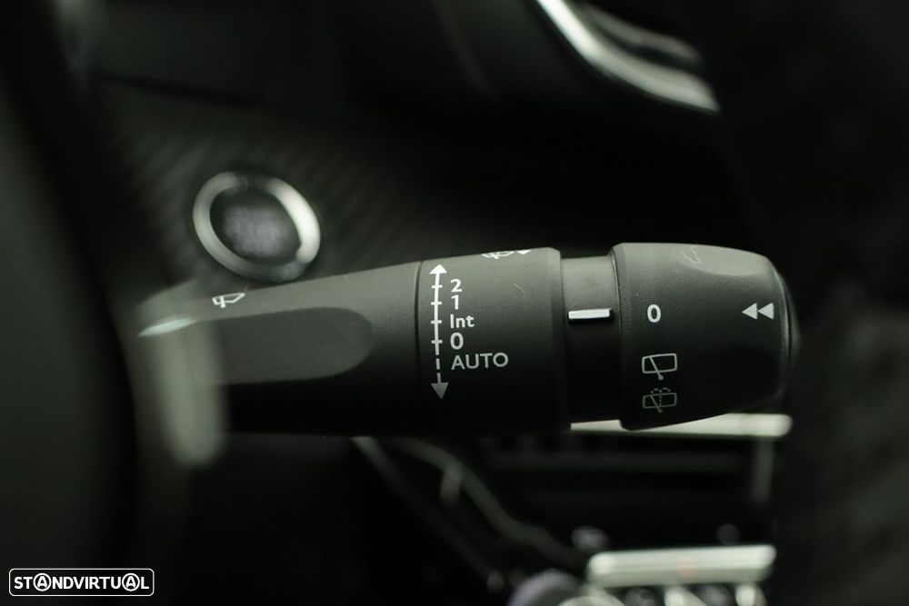 Peugeot e-208 51 kWh Allure - 19