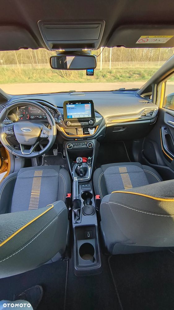 Ford Fiesta 1.0 EcoBoost S&S ACTIVE COLOURLINE - 16