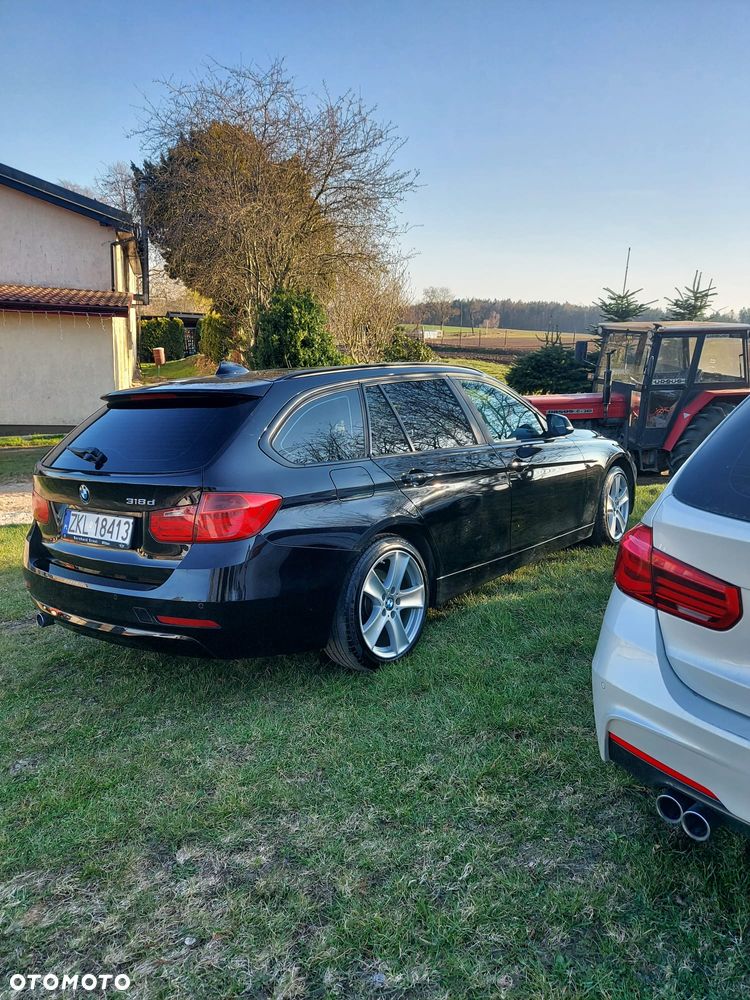 BMW Seria 3 318d DPF - 12