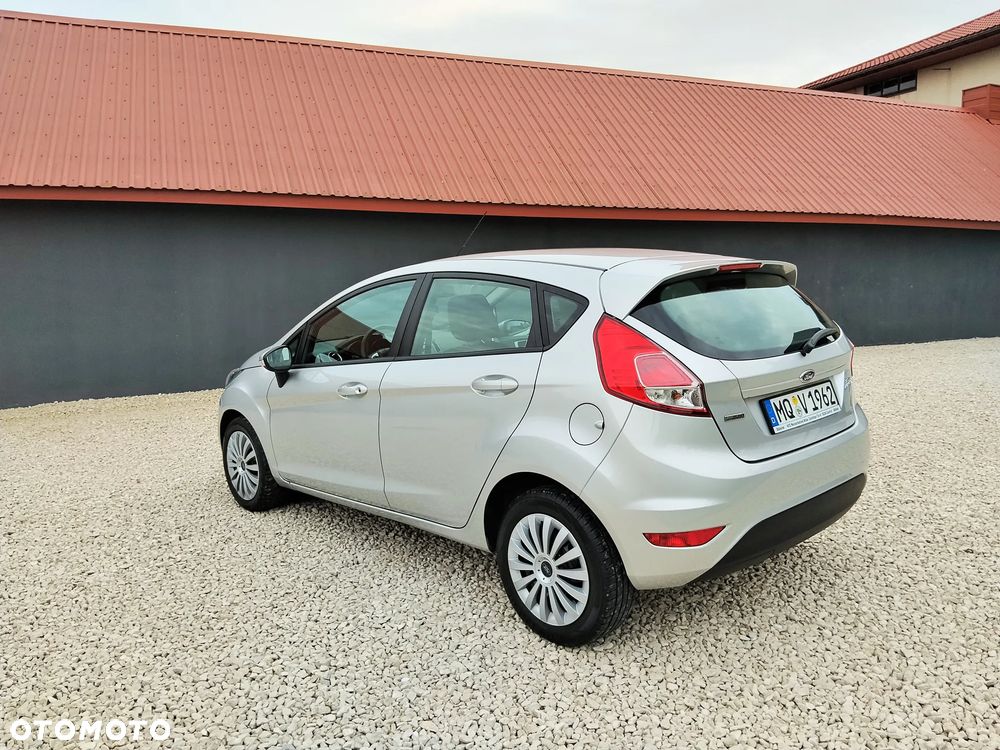 Ford Fiesta - 30