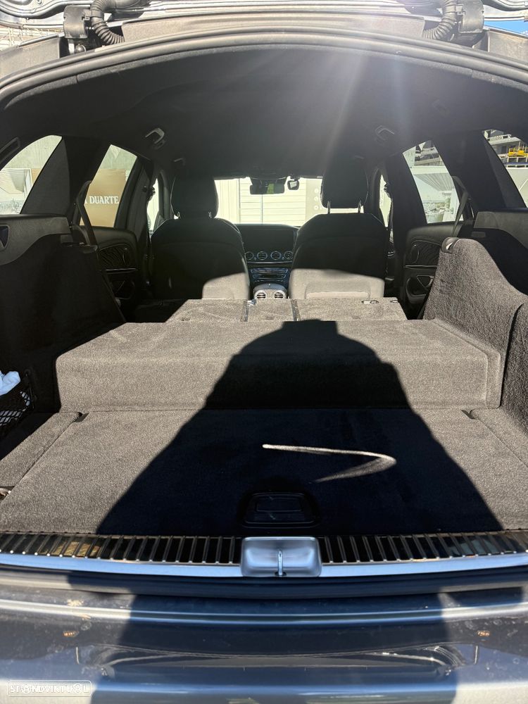 Mercedes-Benz E 300 de AMG Line - 34