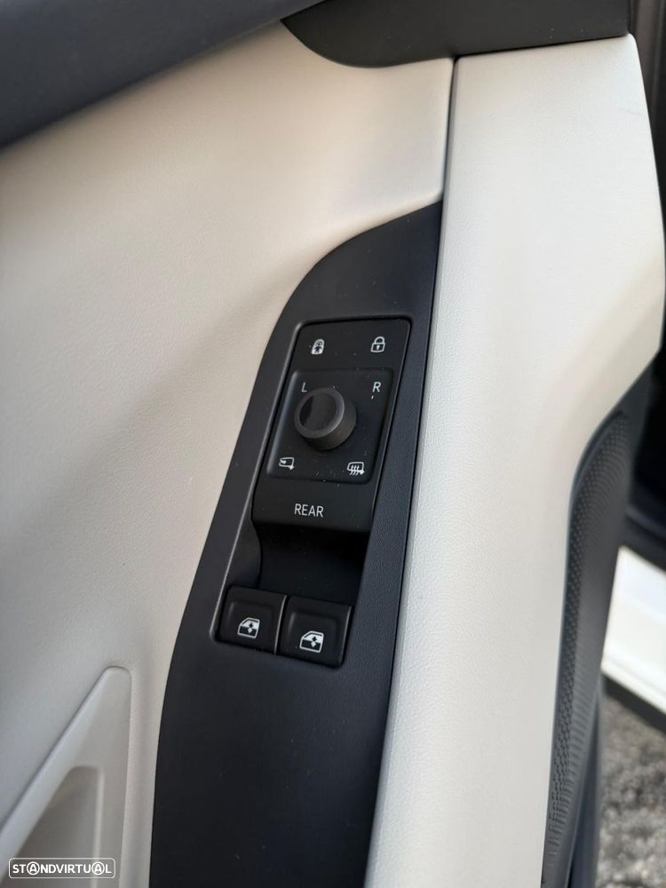 Ford Explorer 77 kWh Select - 18