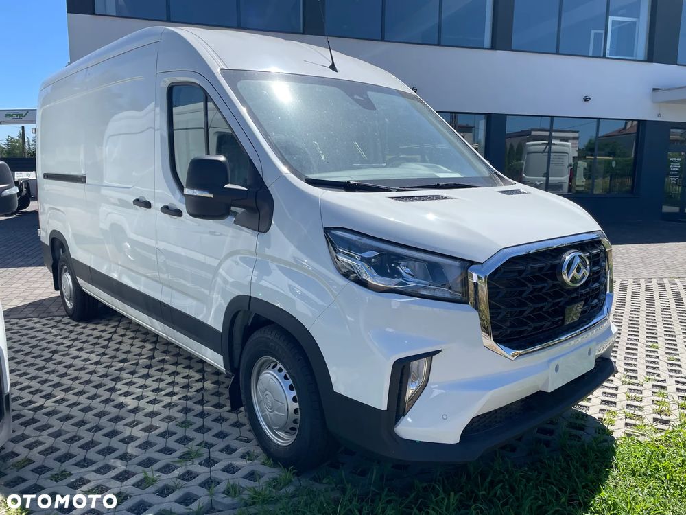 Maxus Deliver 9 - 6