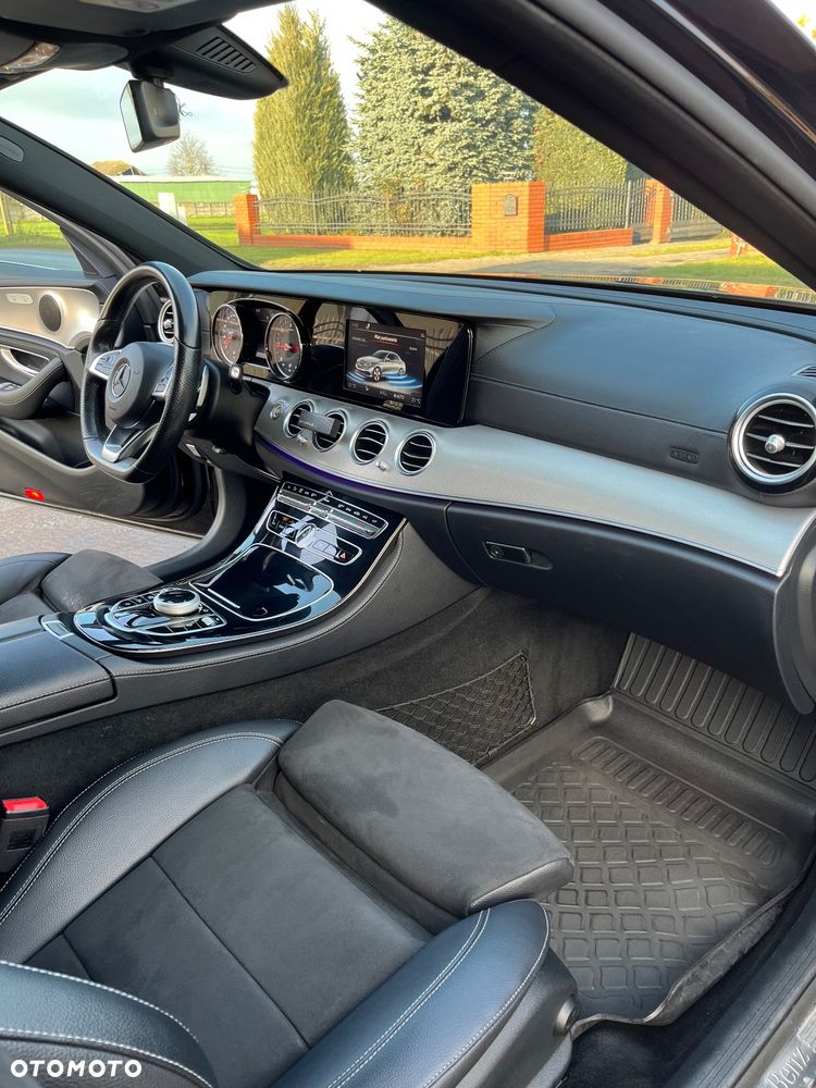 Mercedes-Benz Klasa E 220 d 9G-TRONIC - 13