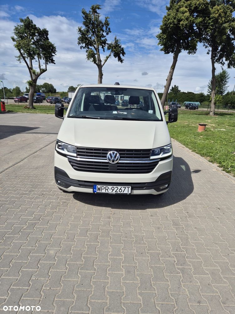 Volkswagen Transporter - 1