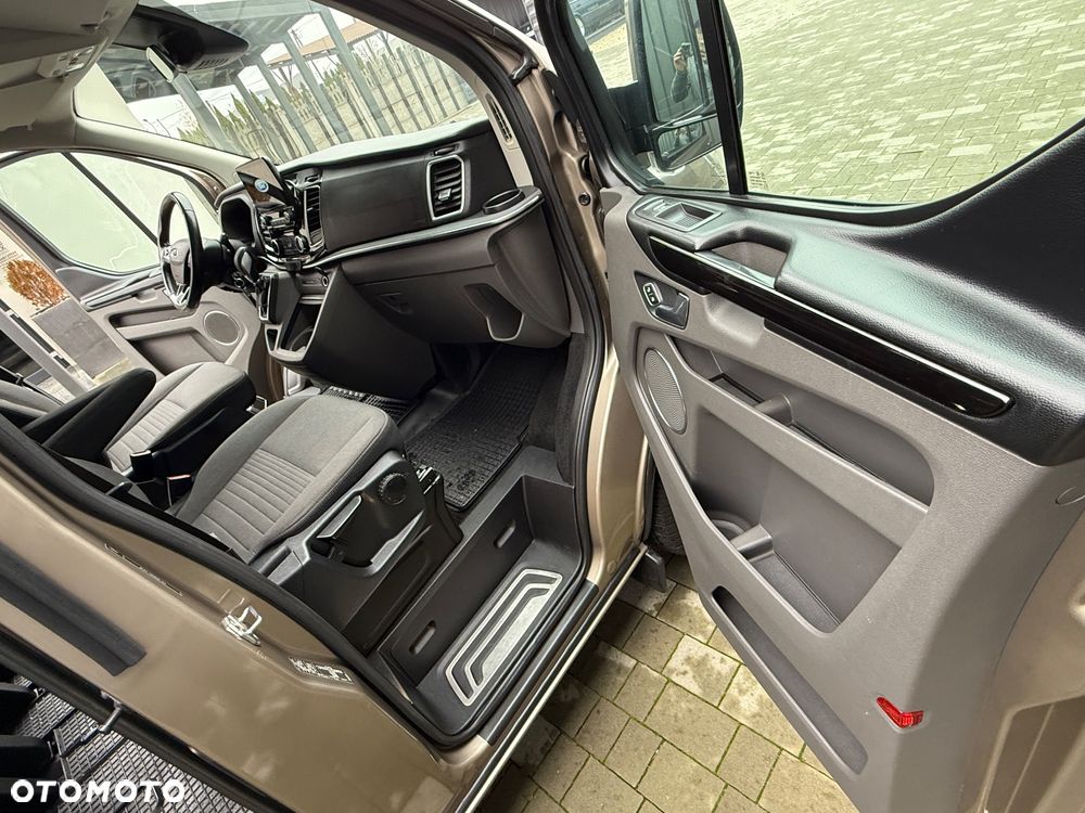 Ford Transit Custom - 10