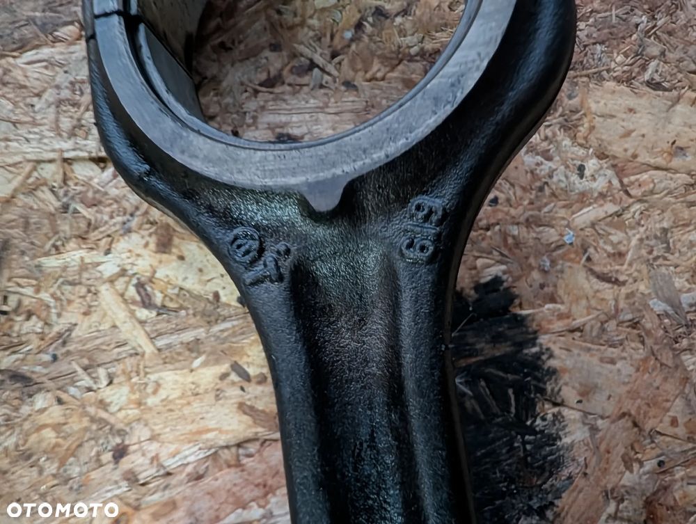 TŁOKI + KORBOWODY CITROEN DS3 C3 1.6 HDI - 2