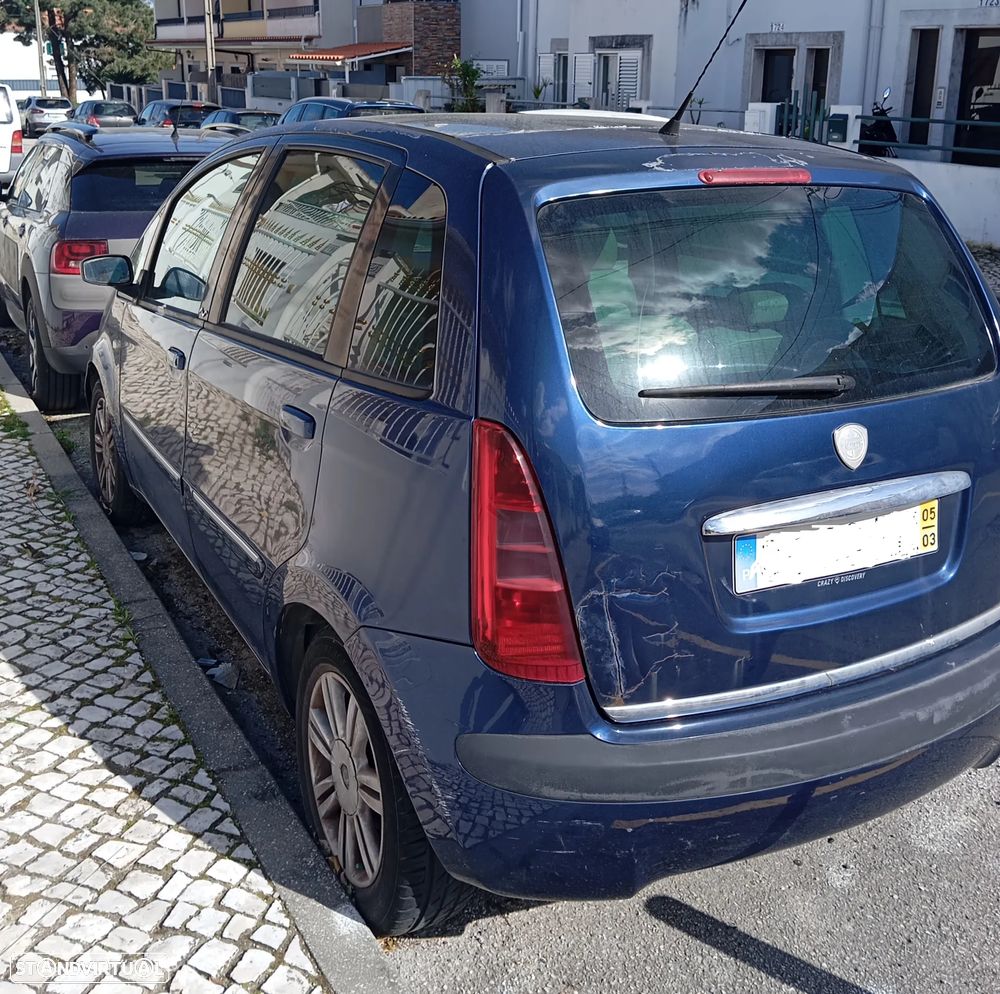 Lancia Musa 1.3 16V M-jet Oro - 11