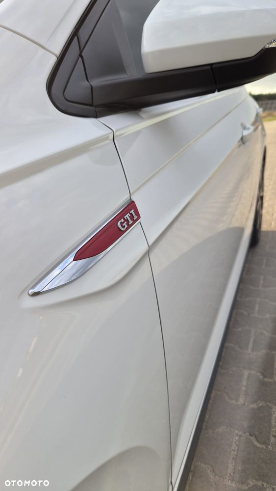 Volkswagen Polo 2.0 TSI OPF DSG GTI - 36