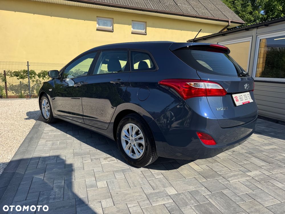 Hyundai i30 1.6 Style - 14