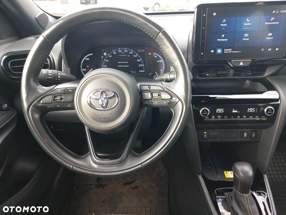 Toyota Yaris Cross Hybrid 1.5 Adventure - 16