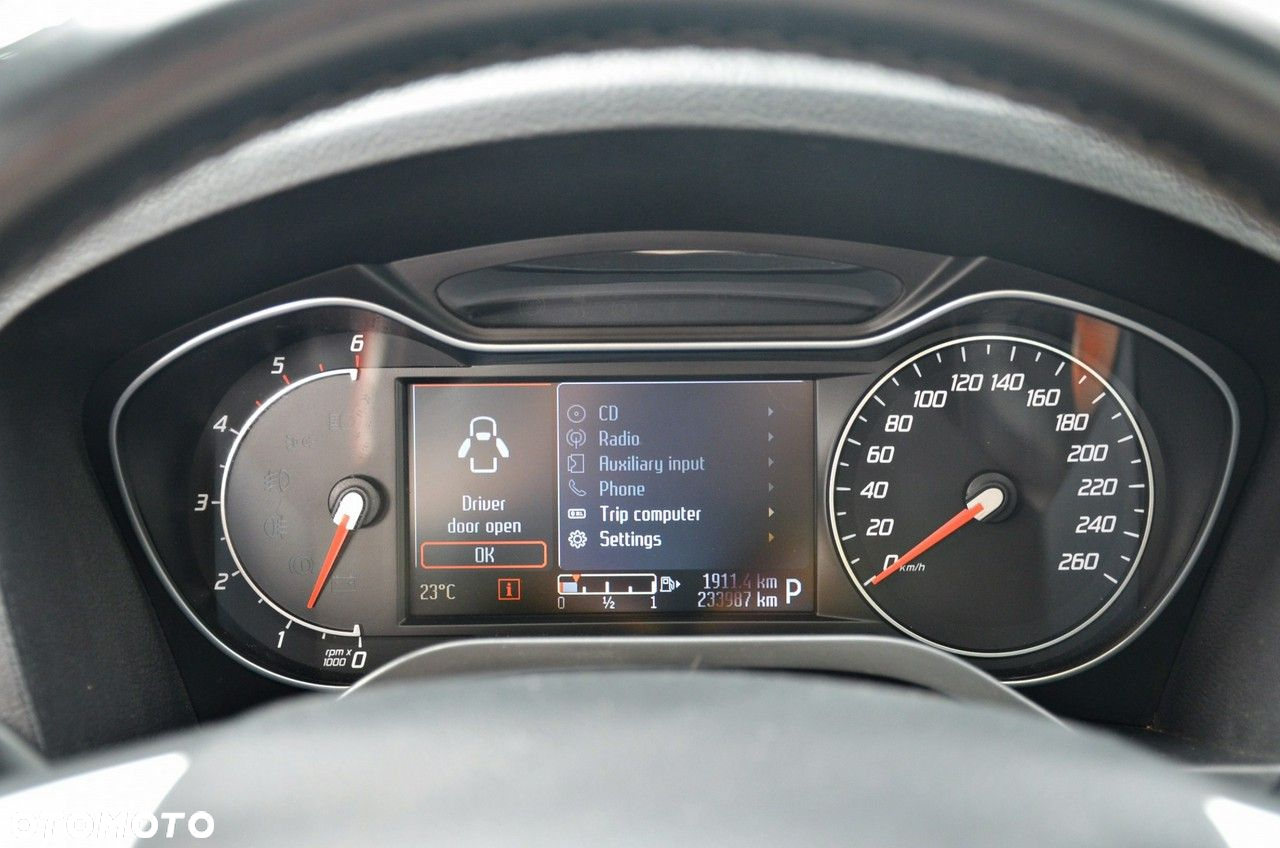 Ford S-Max - 18