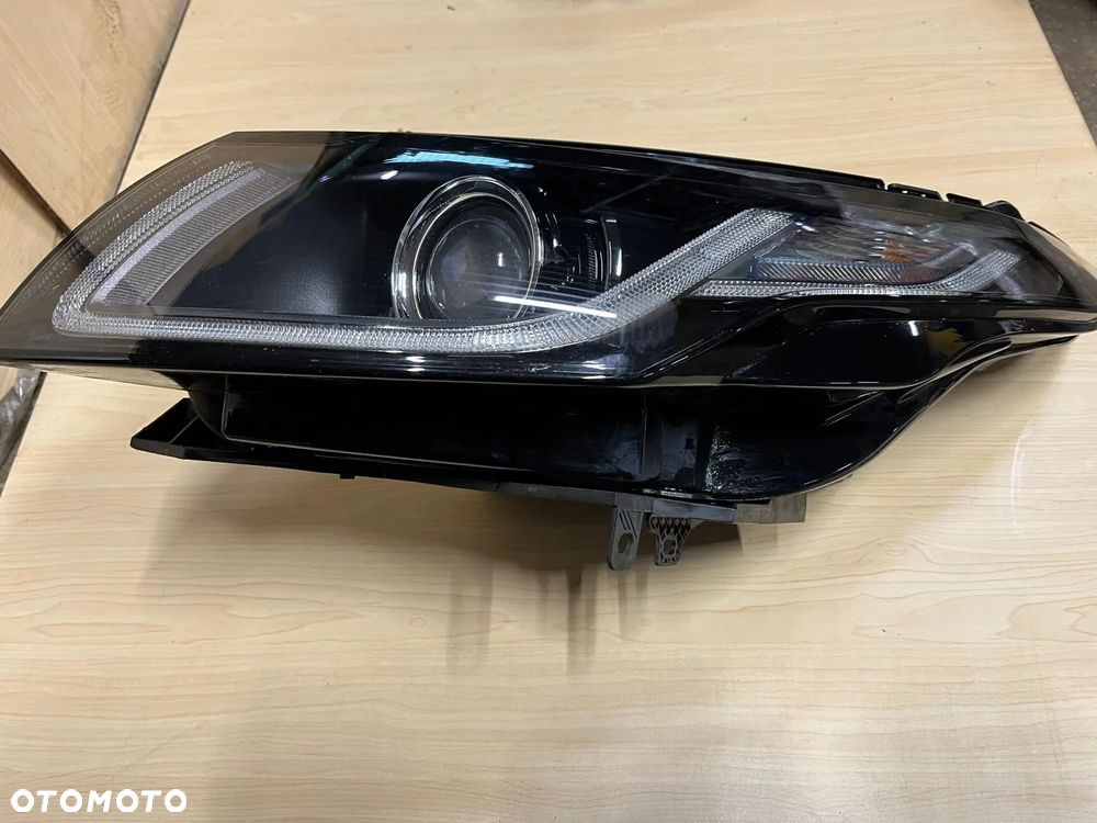 Reflektor przod Lampa przednia lewa gj3m-13w030 Range Rover Evoque 2015--> lift lifting - 2