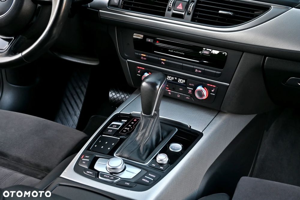 Audi A6 Avant 2.0 TDI Ultra S tronic - 29