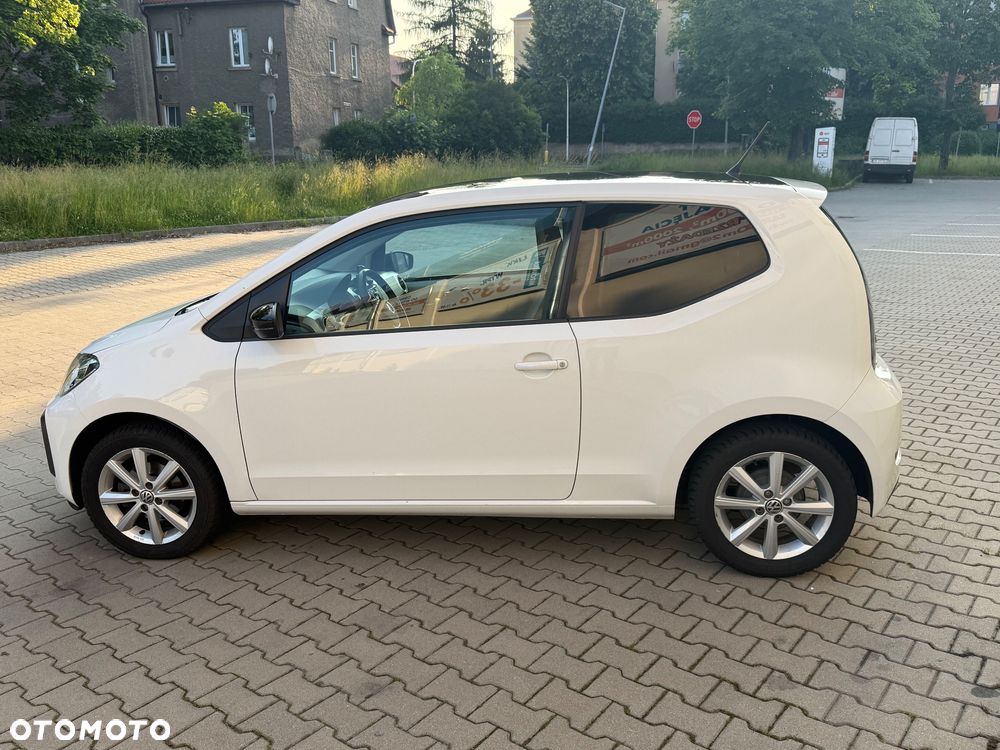 Volkswagen up! TSI high - 8