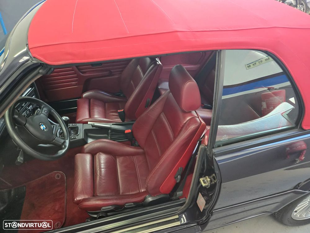 BMW 325 i Cabriolet - 14