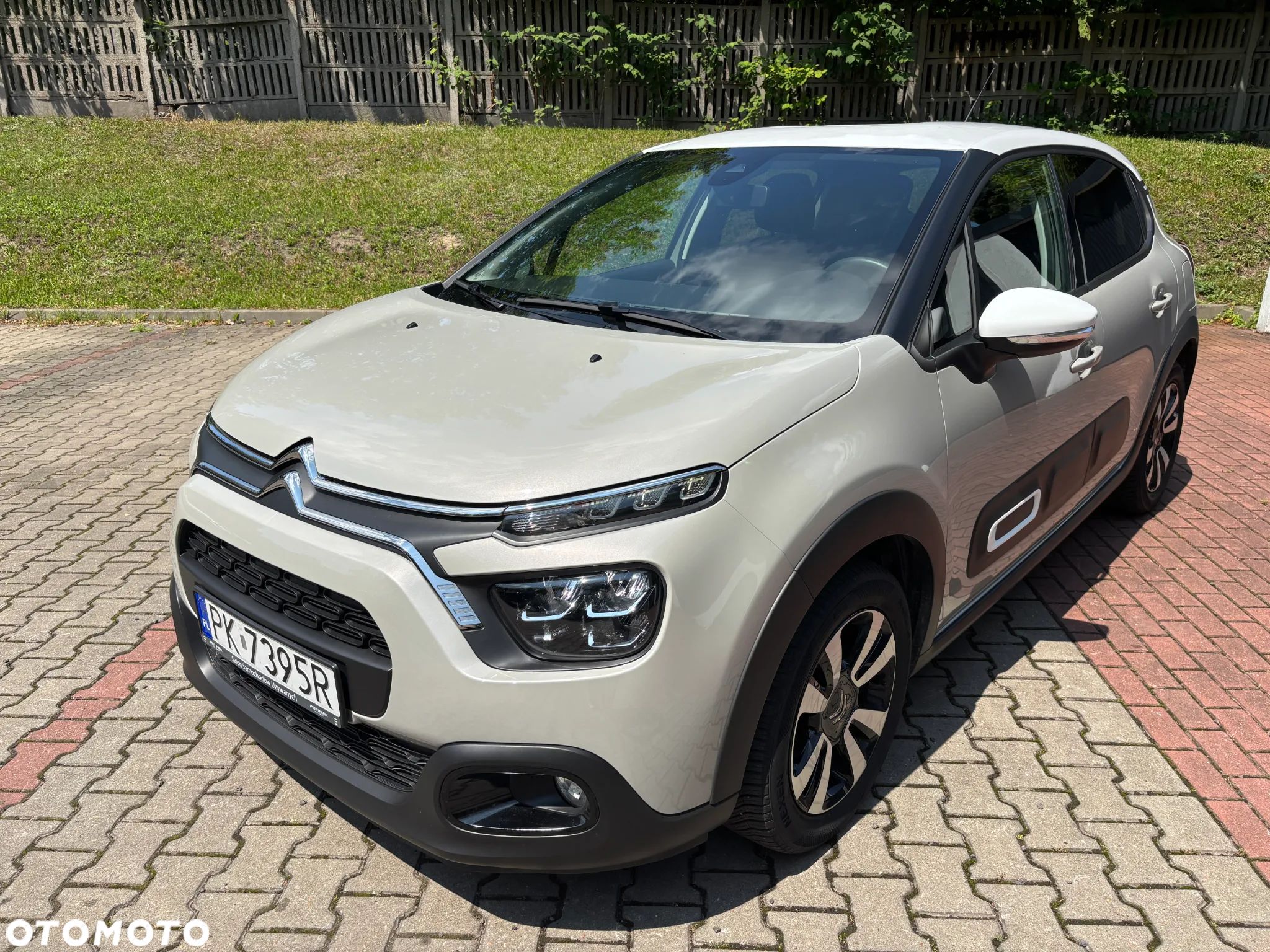 Citroën C3 1.2 PureTech Max - 1