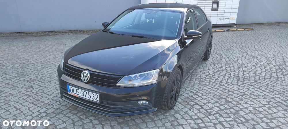 Volkswagen Jetta - 3