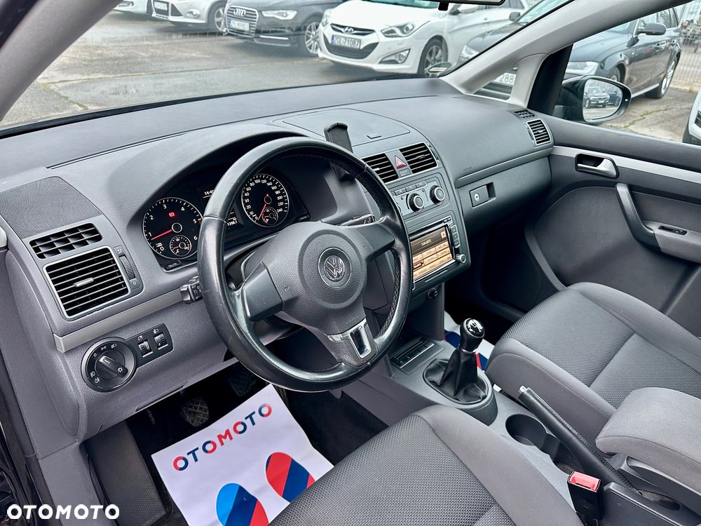 Volkswagen Touran 1.6 TDI DPF BlueMot Trendline - 15
