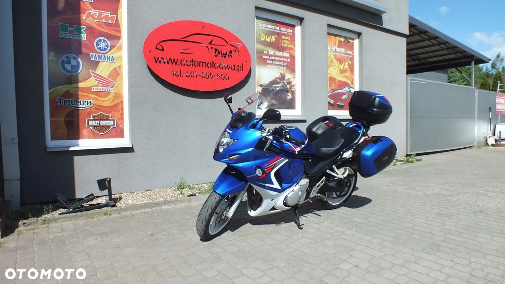 Suzuki GSX - 7