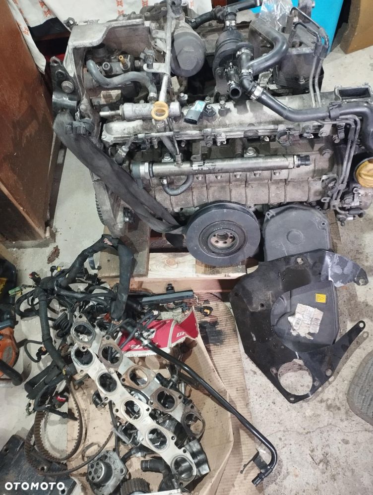 Alfa Romeo 159 2,4 JTD silnik - 5