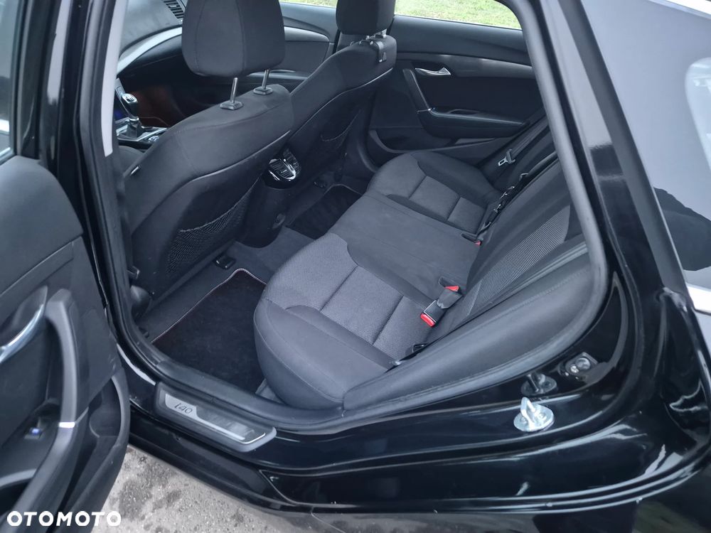 Hyundai i40 i40cw 1.7 CRDi Fifa World Cup Edition - 8