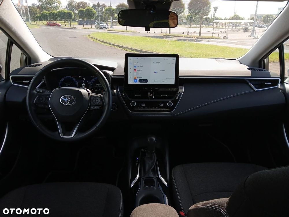 Toyota Corolla 1.8 Hybrid Comfort - 12