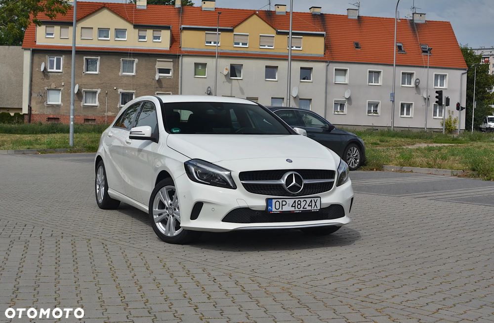 Mercedes-Benz Klasa A 180 (BlueEFFICIENCY) Urban - 10