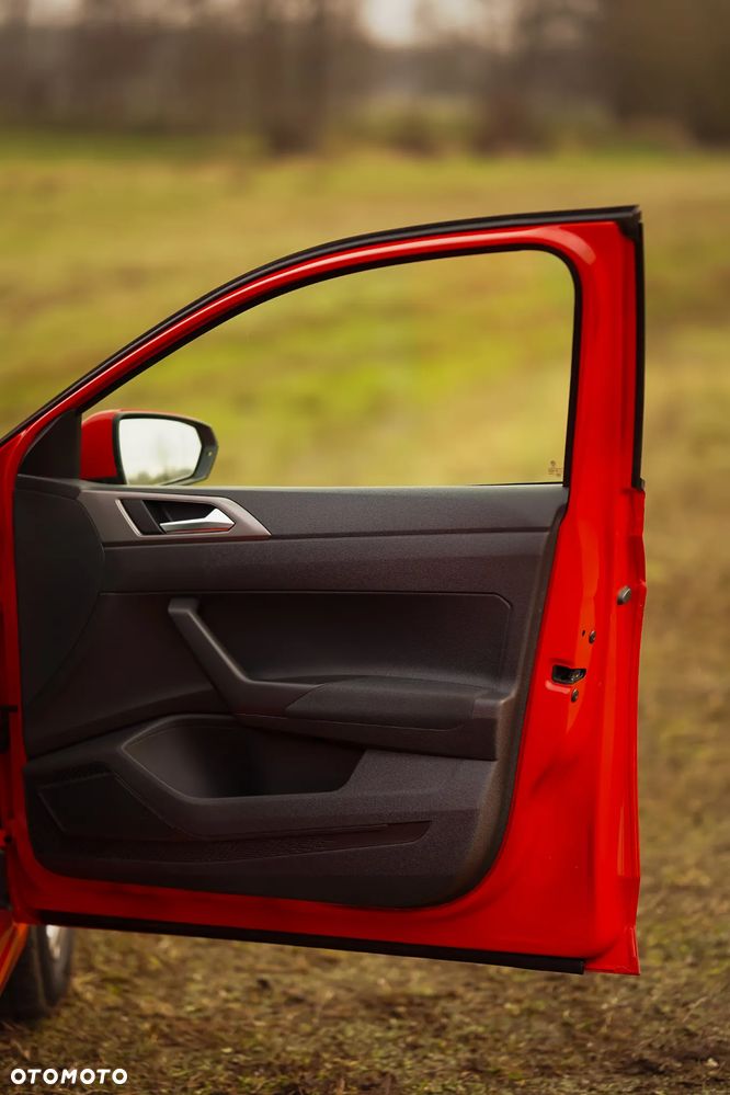 Volkswagen Polo 1.0 TSI OPF Style - 38