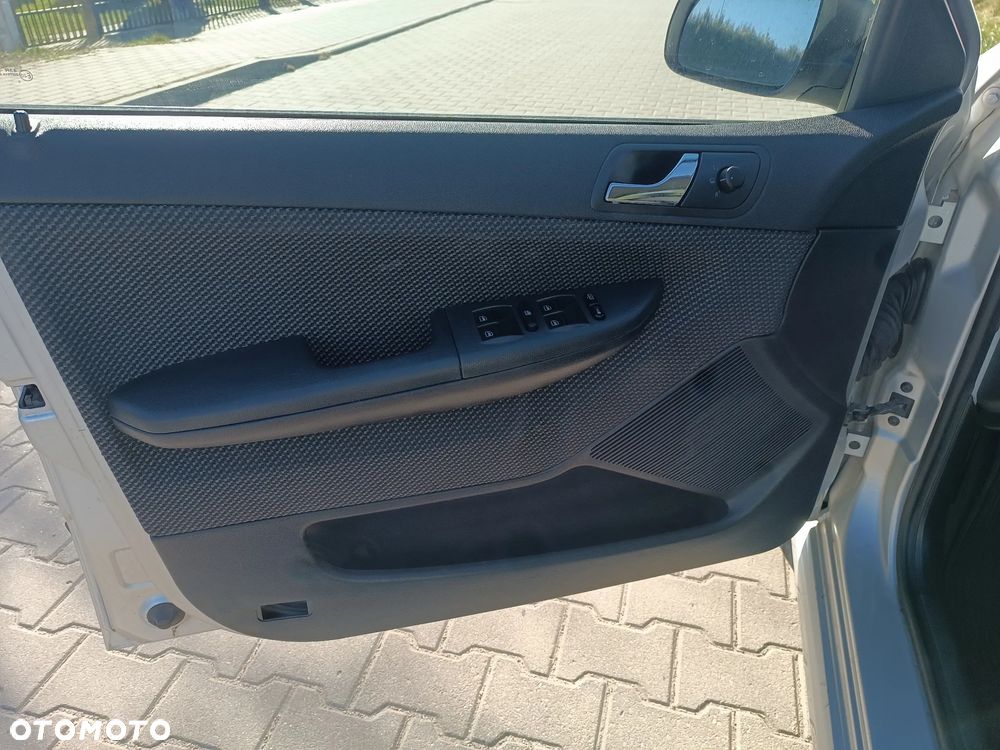 Skoda Fabia 1.4 16V Cool Edition - 17