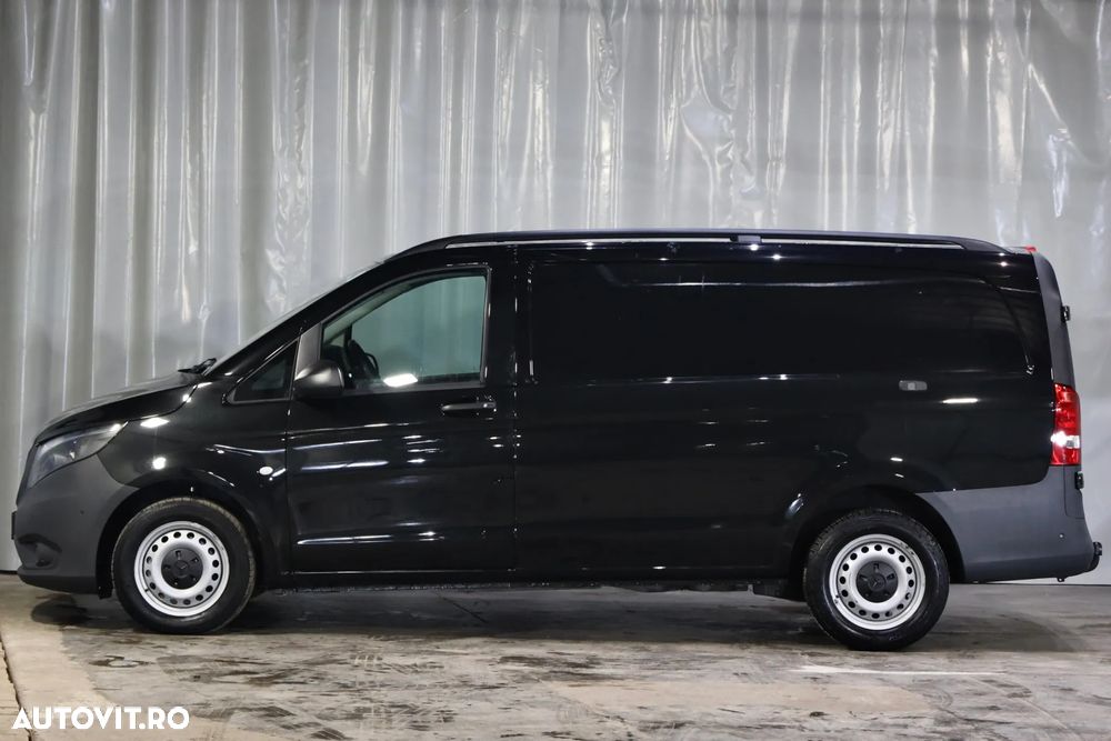 Mercedes-Benz Vito - 38