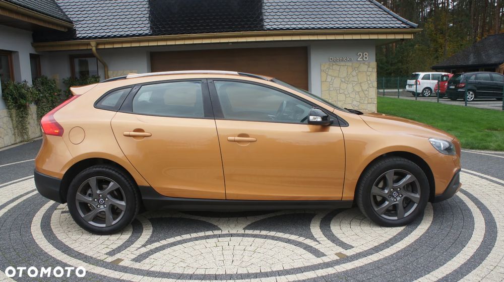 Volvo V40 Cross Country D3 Kinetic - 11