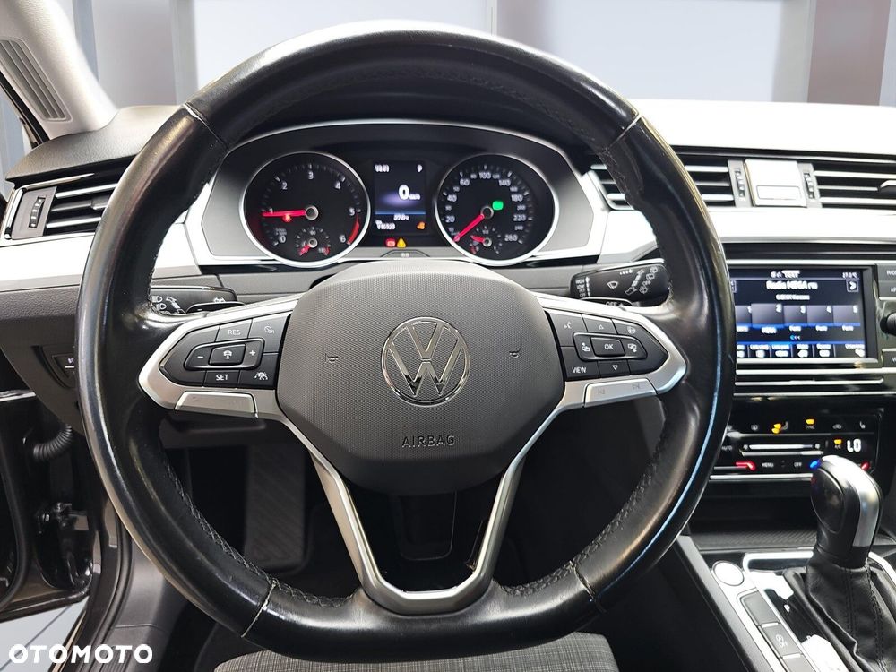 Volkswagen Passat Variant 2.0 TDI EVO Business DSG - 10
