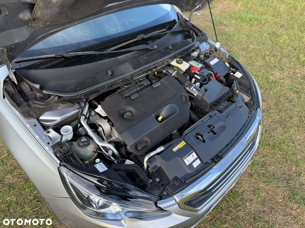 Peugeot 308 HDi FAP 150 Allure - 25