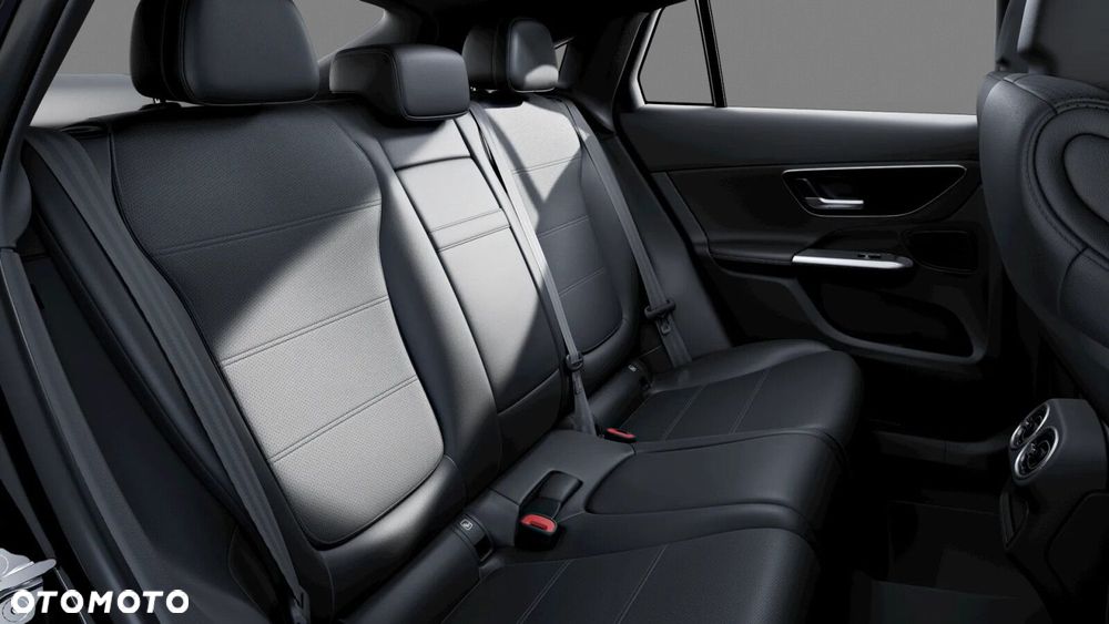 Mercedes-Benz GLC - 9