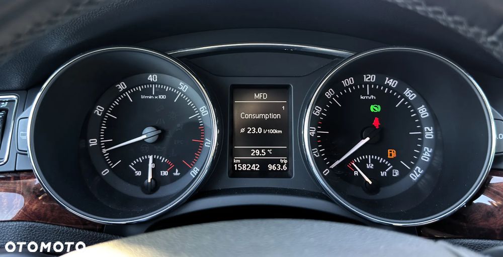 Skoda Superb 3.6 V6 4x4 DSG Elegance - 20
