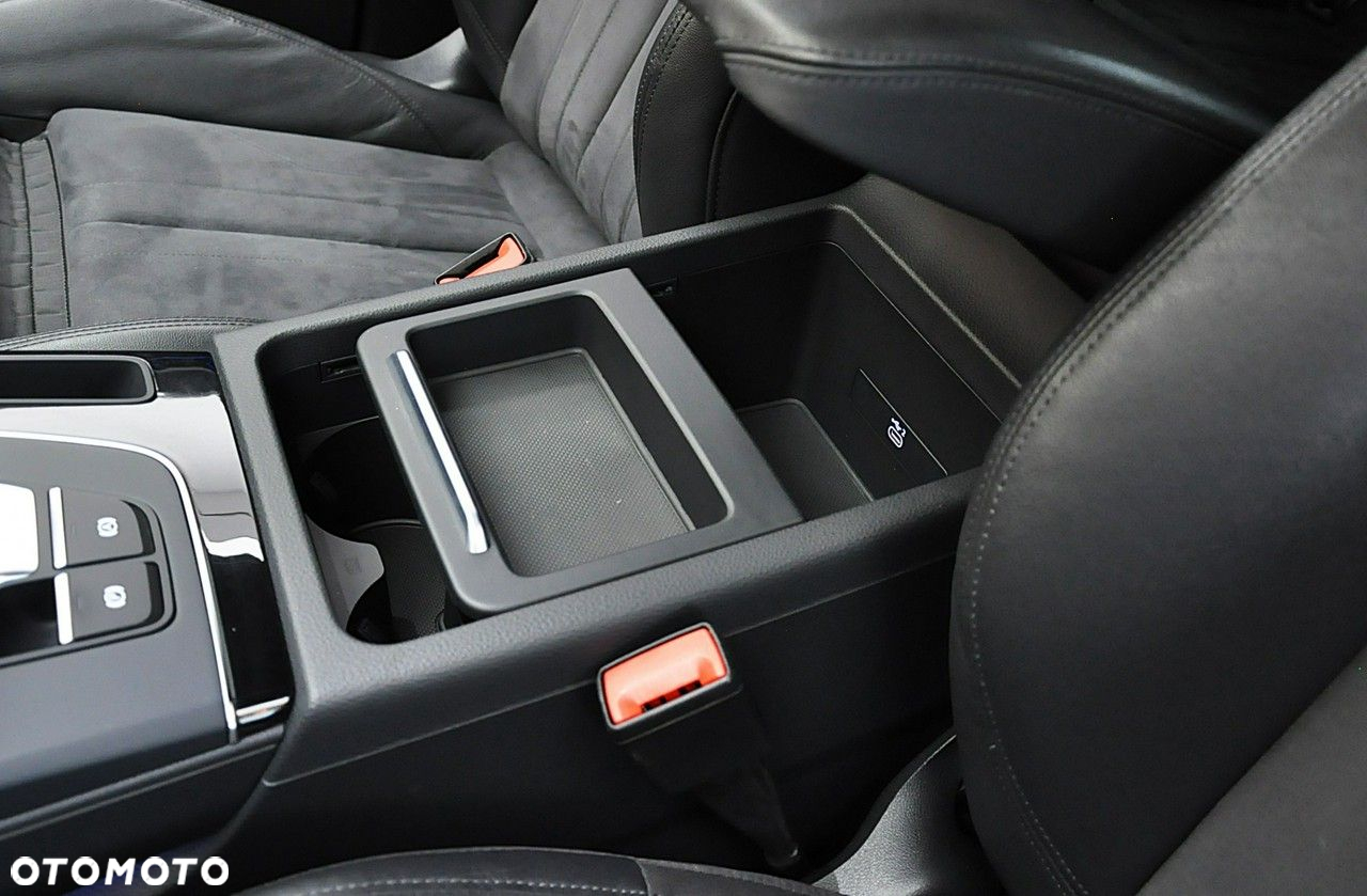 Audi Q5 Sportback - 23