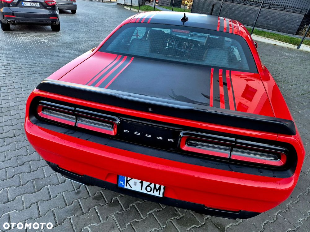 Dodge Challenger Automatik 392 Hemi Scat Pack Shaker - 12