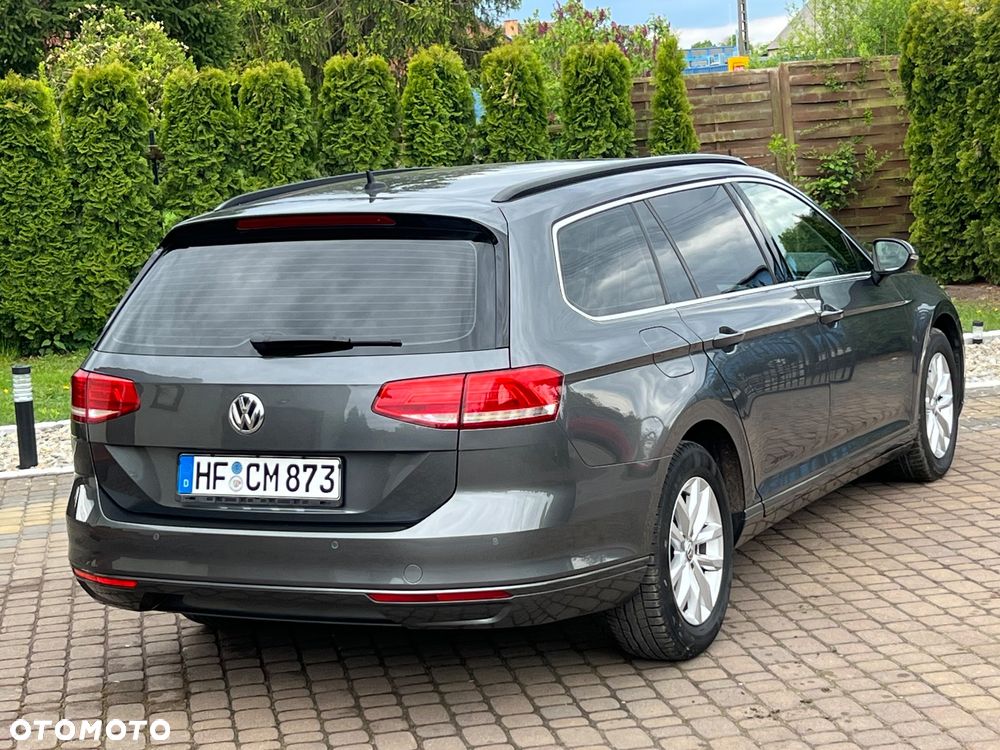 Volkswagen Passat - 5