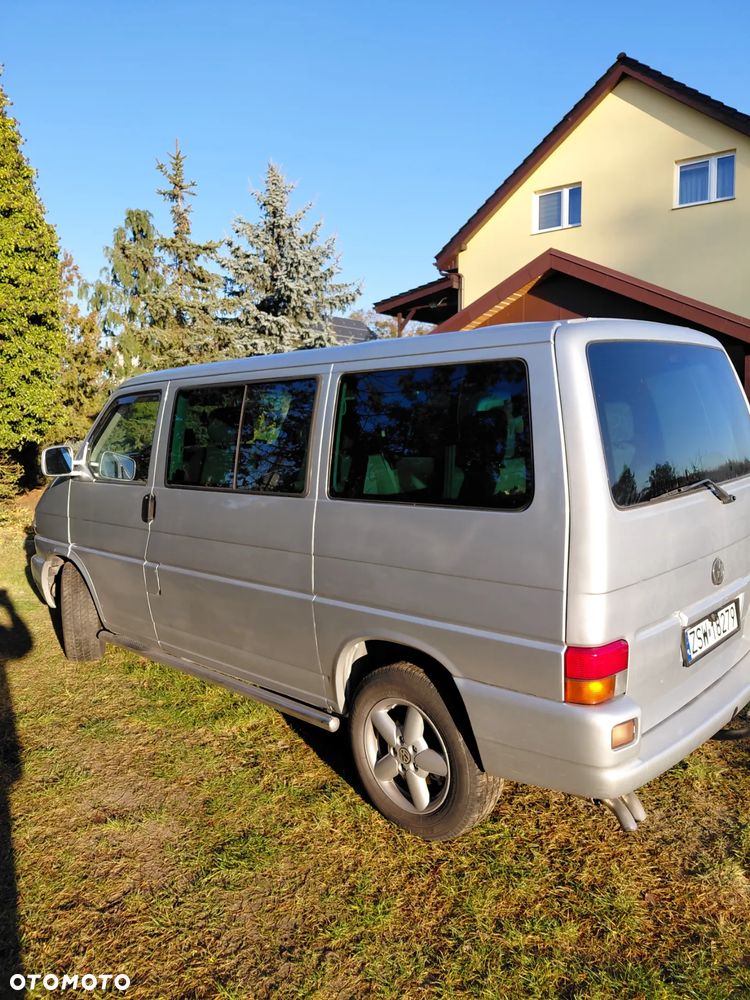Volkswagen Multivan - 5