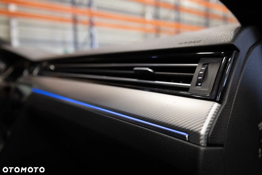 Volkswagen Arteon 2.0 TSI 4Motion R-Line DSG - 28