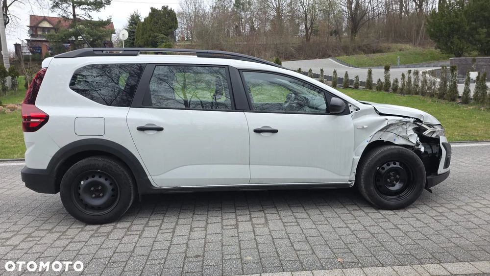 Dacia Jogger TCe 110 (7-Sitzer) Essential - 6