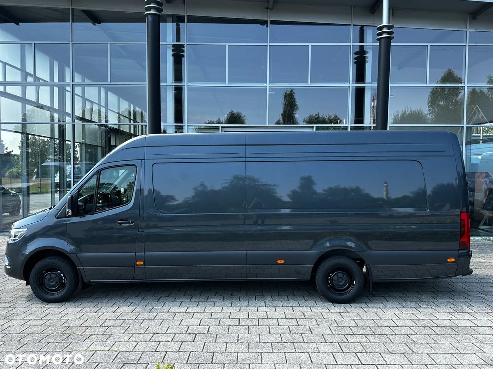 Mercedes-Benz Sprinter - 10