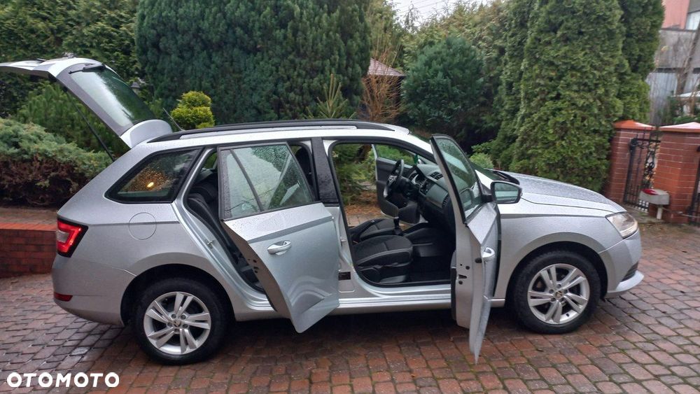 Skoda Fabia 1.0 TSI Ambition - 27