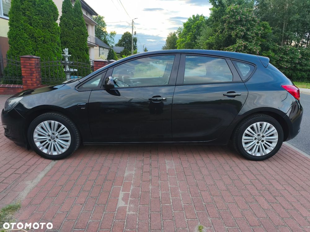 Opel Astra 1.6 Essentia EU6 - 8