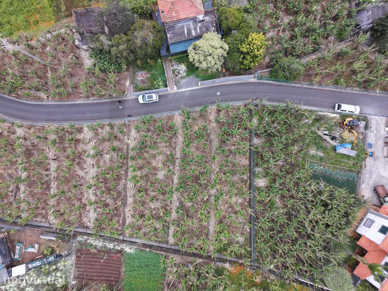 Terreno Rústico Exclusivo no Arco da Calheta - 831M2 - Grande imagem: 4/13