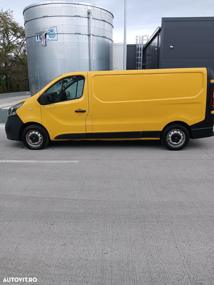 Opel Vivaro - 9