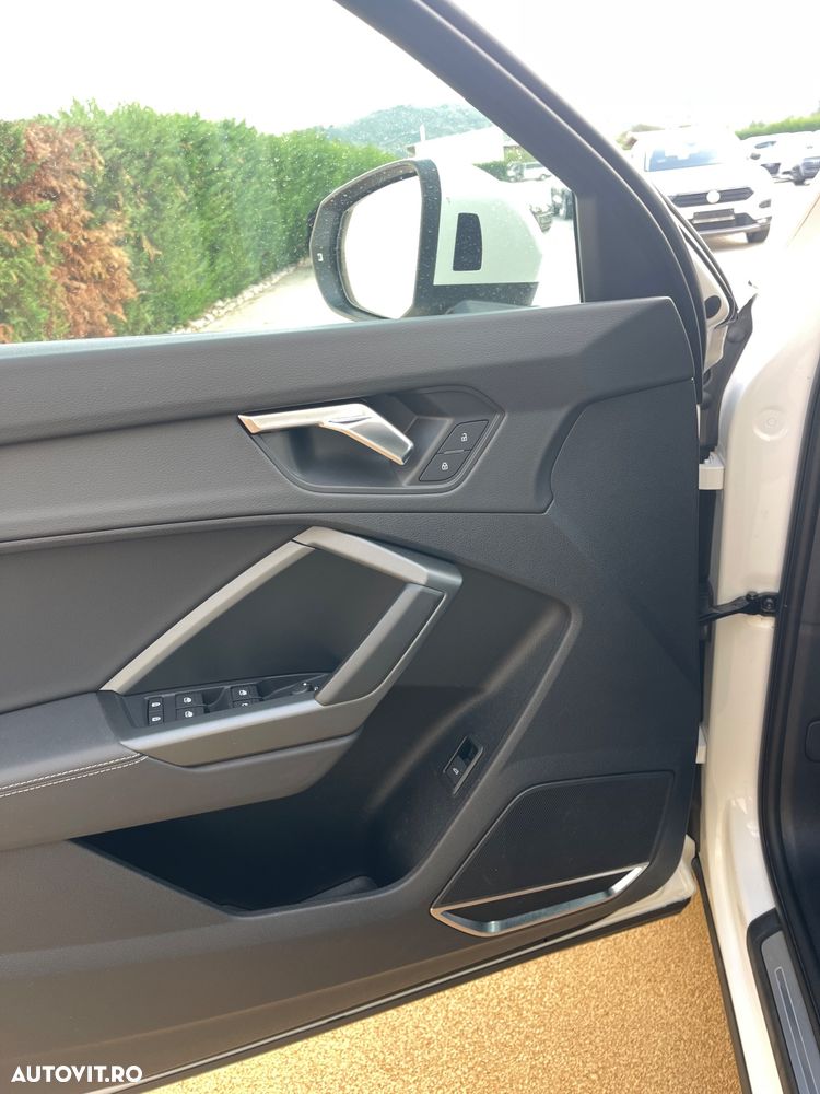 Audi Q3 40 TFSI quattro S tronic S line - 31
