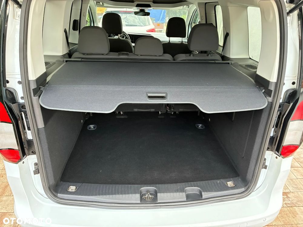 Ford Tourneo Connect 2.0 EcoBlue Titanium - 32