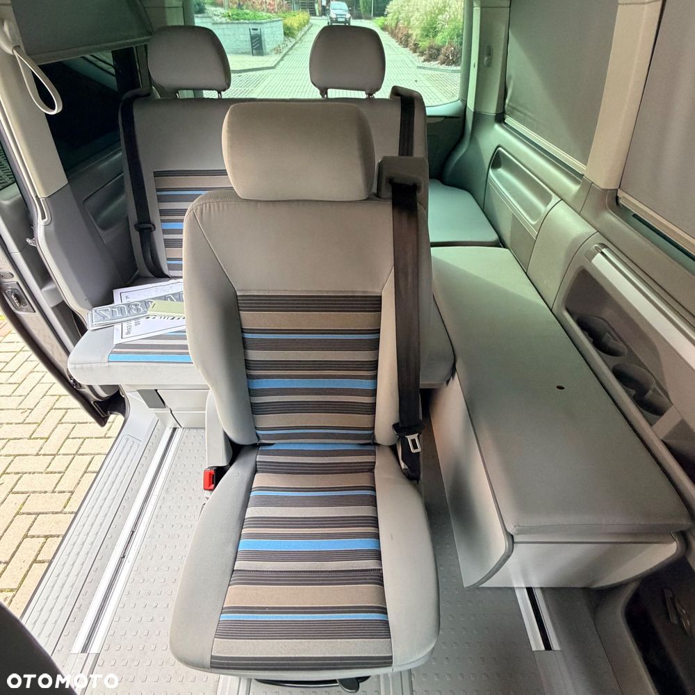 Volkswagen California - 33